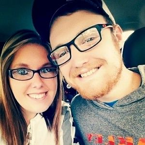 Meet your Posher, Zachary